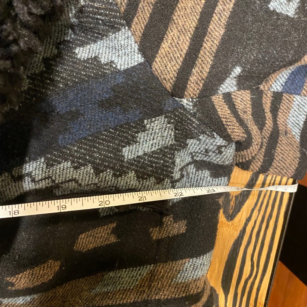 Urban Outfitters BB Dakota Aztec Pattern Winter Jacket - Picture 10 of 10